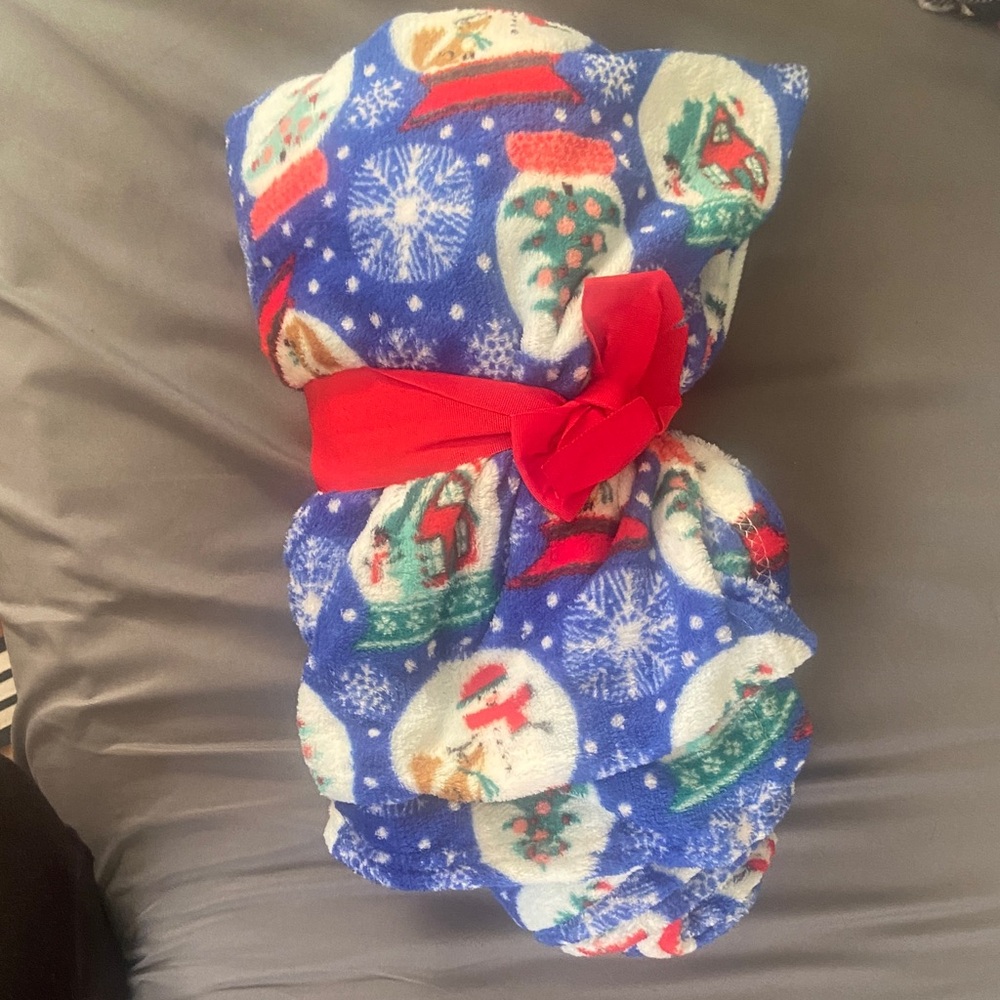 Holiday Throw Fleece Blanket
